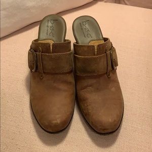 Born concept leather mules